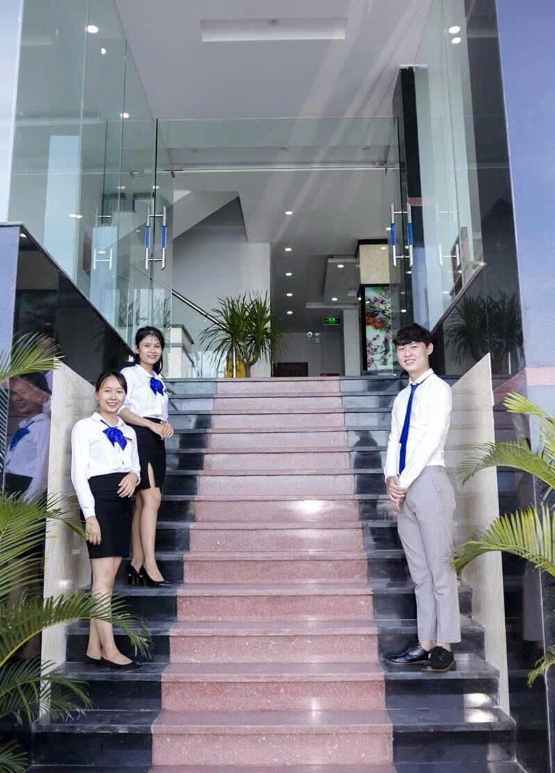 Anh Linh 2 Hotel Ðồng Hới Buitenkant foto