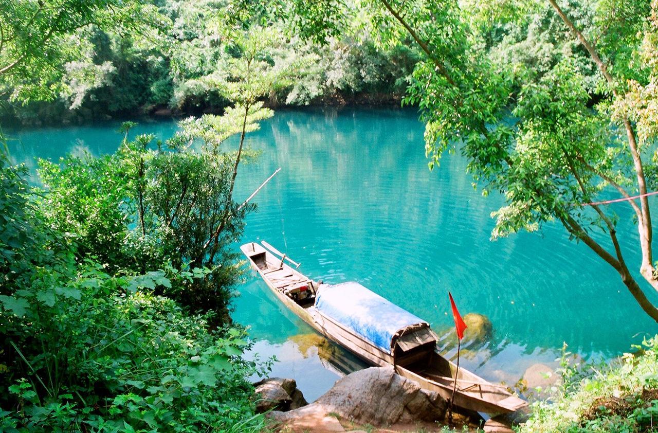 Anh Linh 2 Hotel Ðồng Hới Buitenkant foto