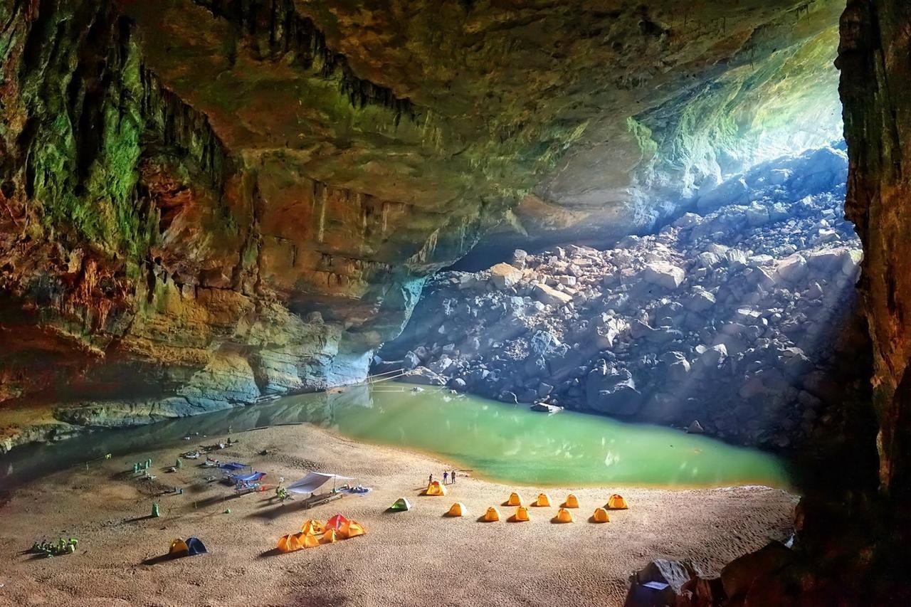 Anh Linh 2 Hotel Ðồng Hới Buitenkant foto