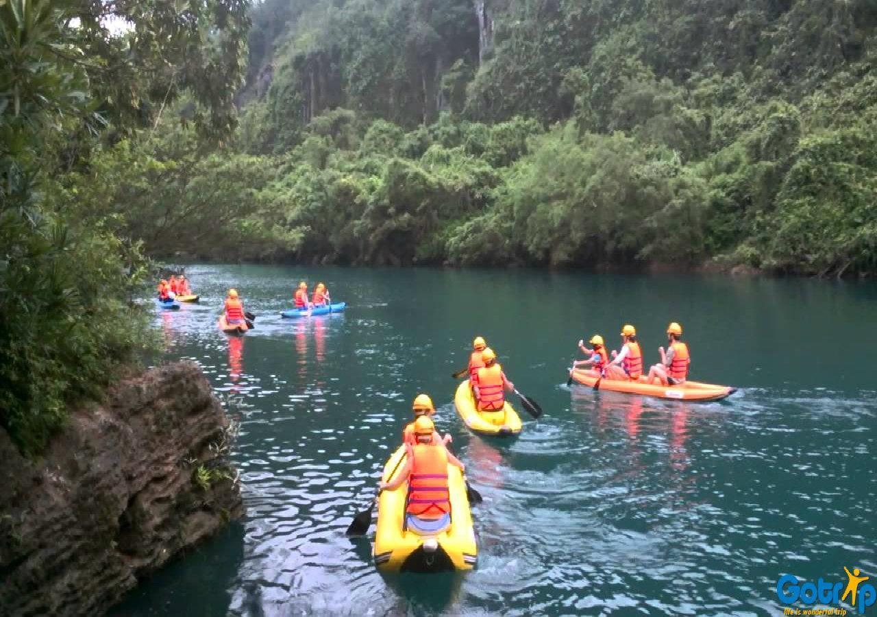 Anh Linh 2 Hotel Ðồng Hới Buitenkant foto