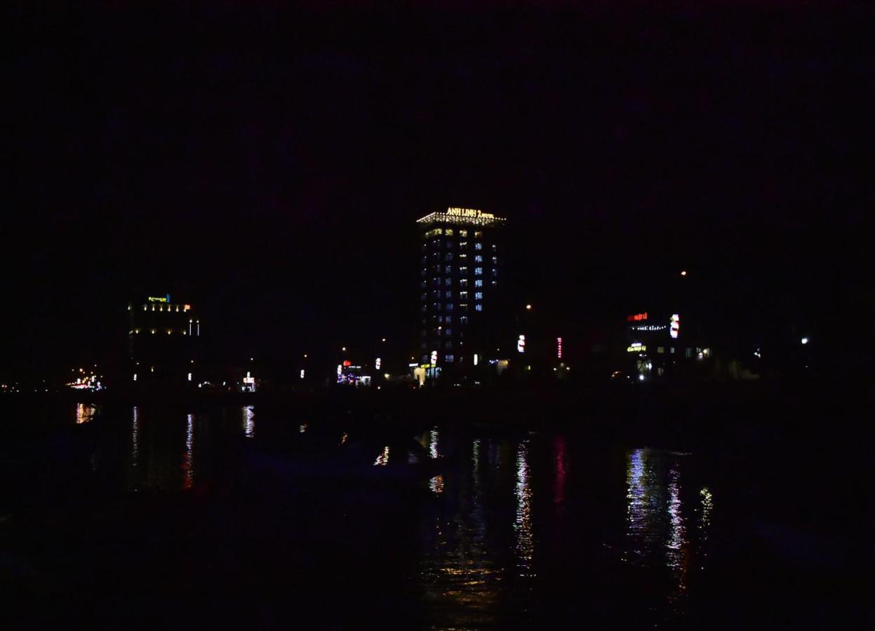 Anh Linh 2 Hotel Ðồng Hới Buitenkant foto